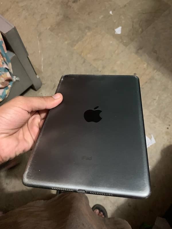 iPad mini 5 64 gb box with box 8