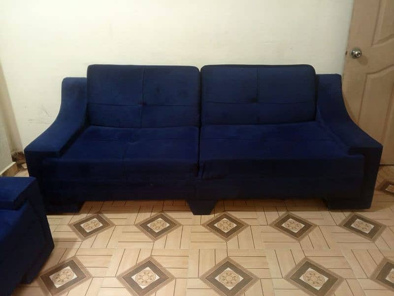 Urgent Sale 5 Seater Sofa Set 1