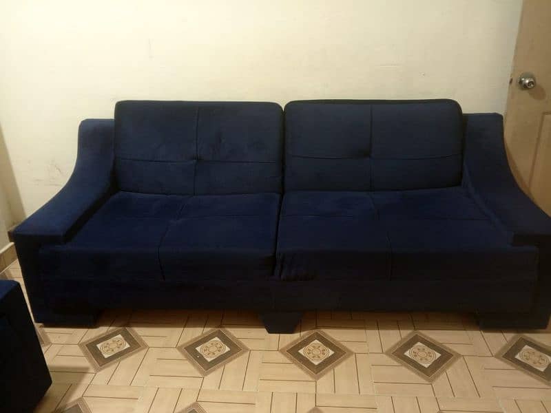 Urgent Sale 5 Seater Sofa Set 4