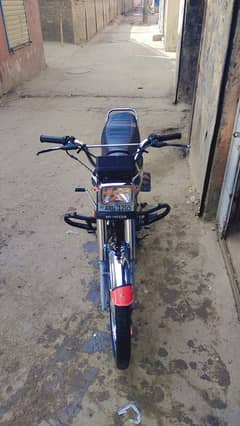 Honda CG 125 2023 model (0304/41/442/10)