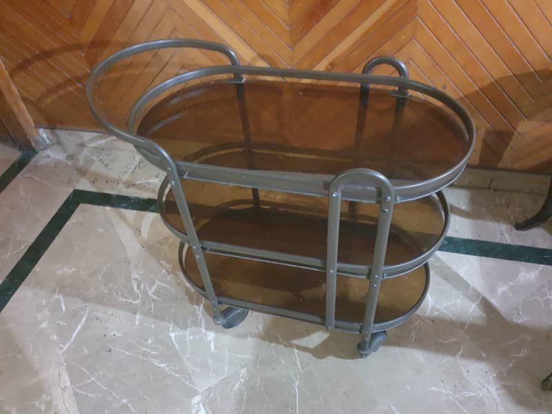 Tea/serving trolley 2