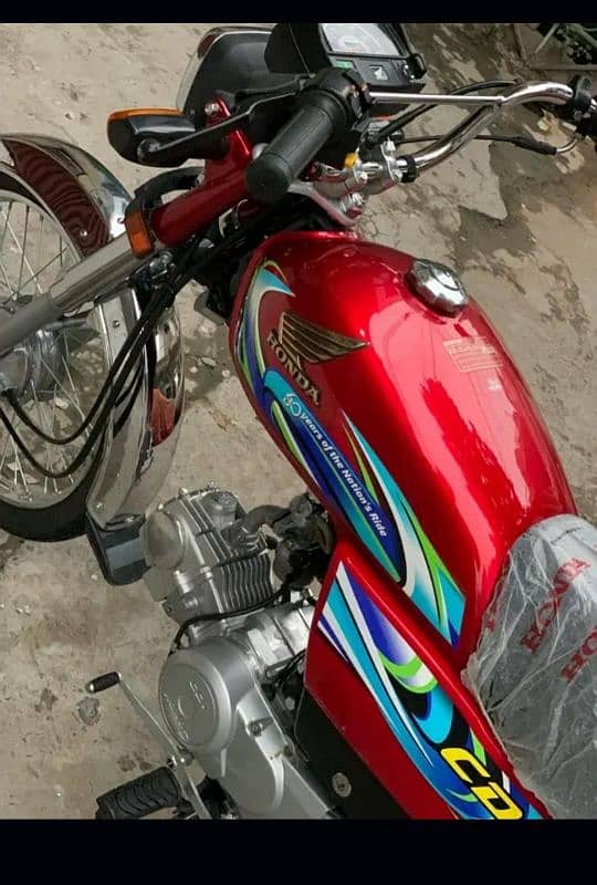 Brand NEW HONDA CD70 FULL FILE WHATSAPP CONTACT 03095259098 2