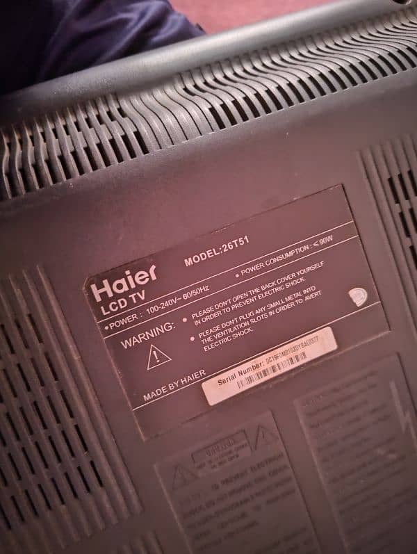 Haier 26" LCD TV 26T51 15k 0