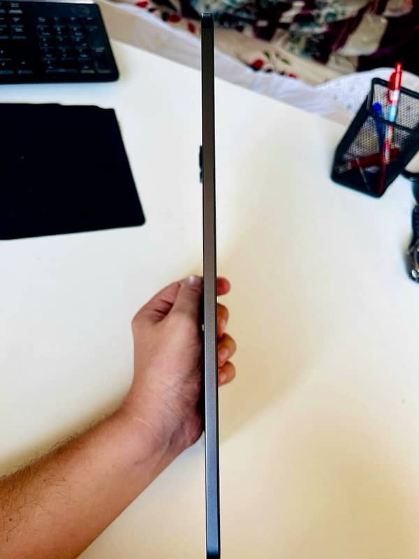 For Sale: Like-New iPad Pro with M4 Chip – 10/10 Condition! 1