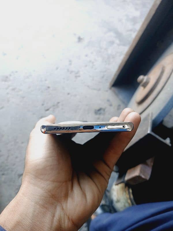 TECNO SPARK 20PRO PLUS 1