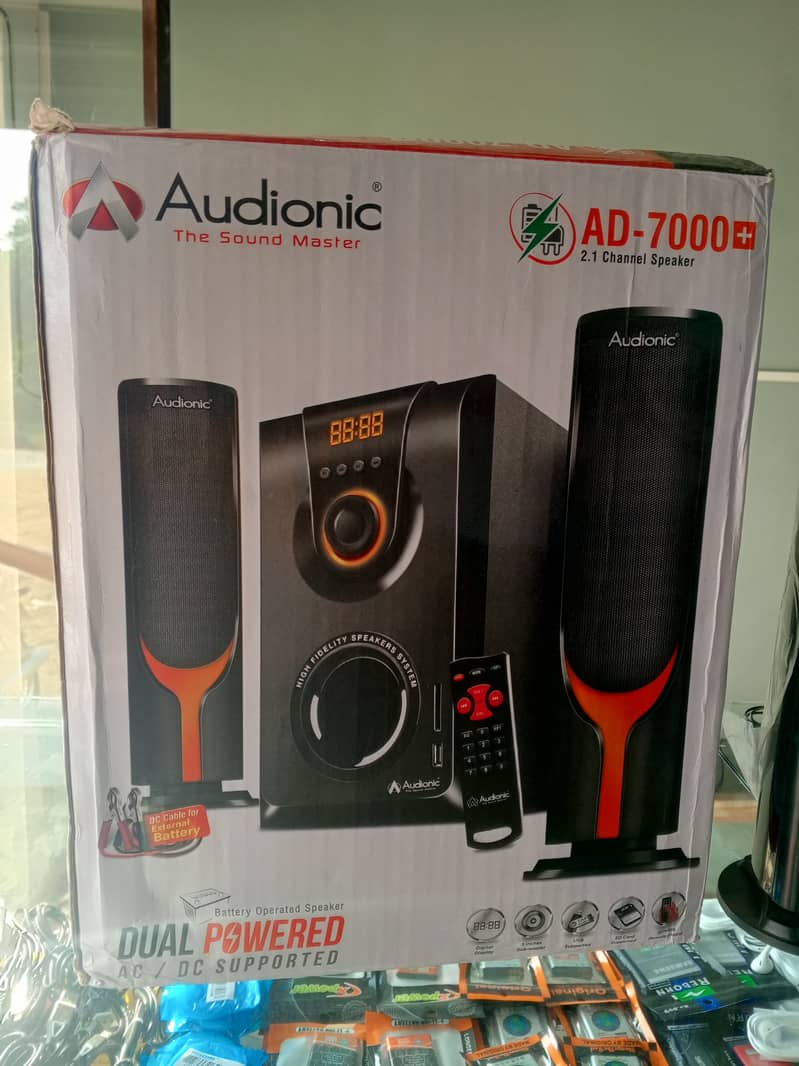 Audionic AD7000 dual powered Ac DC supposed 2