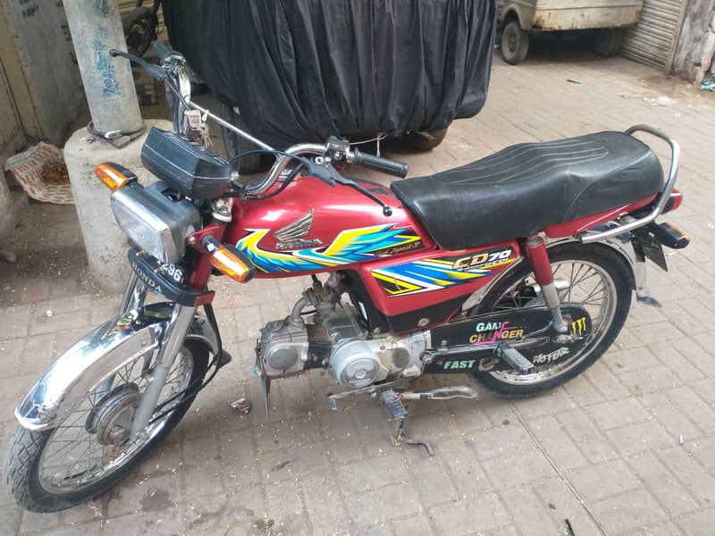 Honda CD 70 2021 6