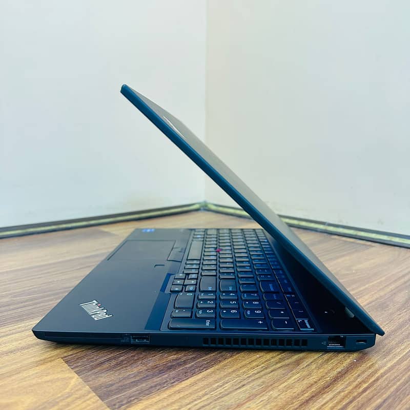 laptop | Lenovo Thinkpad P15s | lenovo laptop | core i7 | 11th gen 4