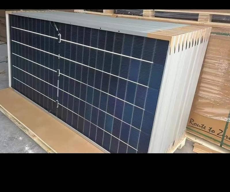 Jinko  585 watts bifaciel tier 1 solar panel 2