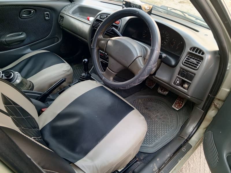 Suzuki Baleno 1999 17