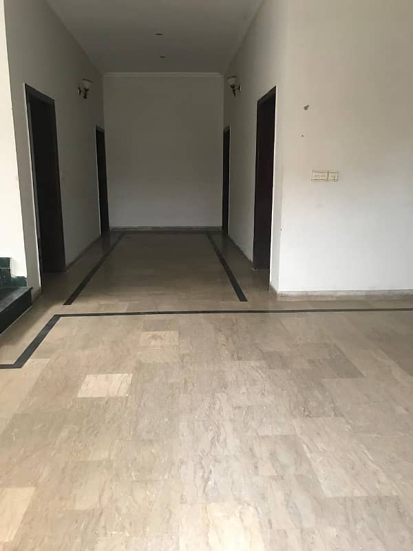 1 kanal Upper Portion For Rent With Conections (Original Pic's Attached) 11