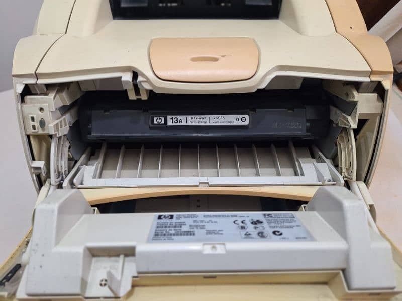 Good Condition HP 1300 Printer For Sale 8