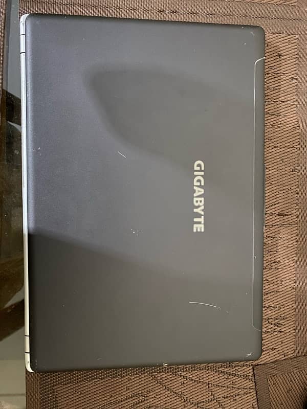 GIGABYTE laptop i7 4th generation 1