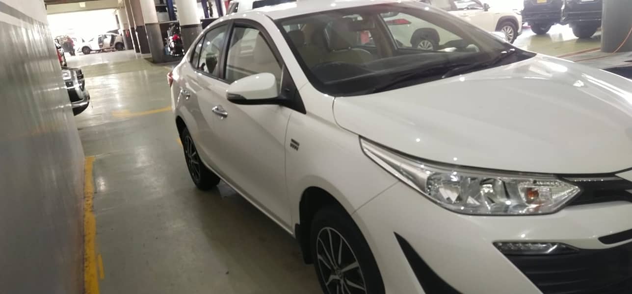 Toyota Yaris 2023 1.5 ATIV 6