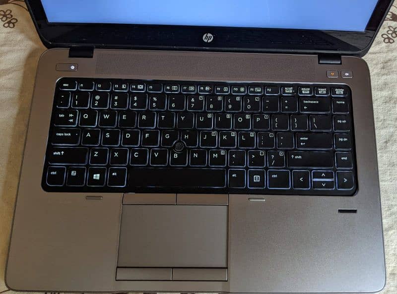 HP Elitebok 840 G1 i5 Touch Screen 2