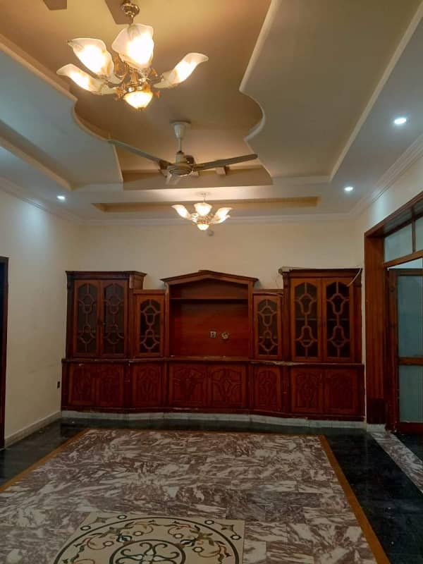 35*70 First Floor for rent in G-13 0