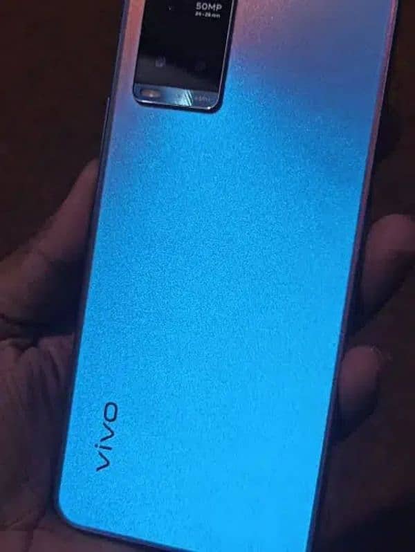 vivo y33s 8 128 2