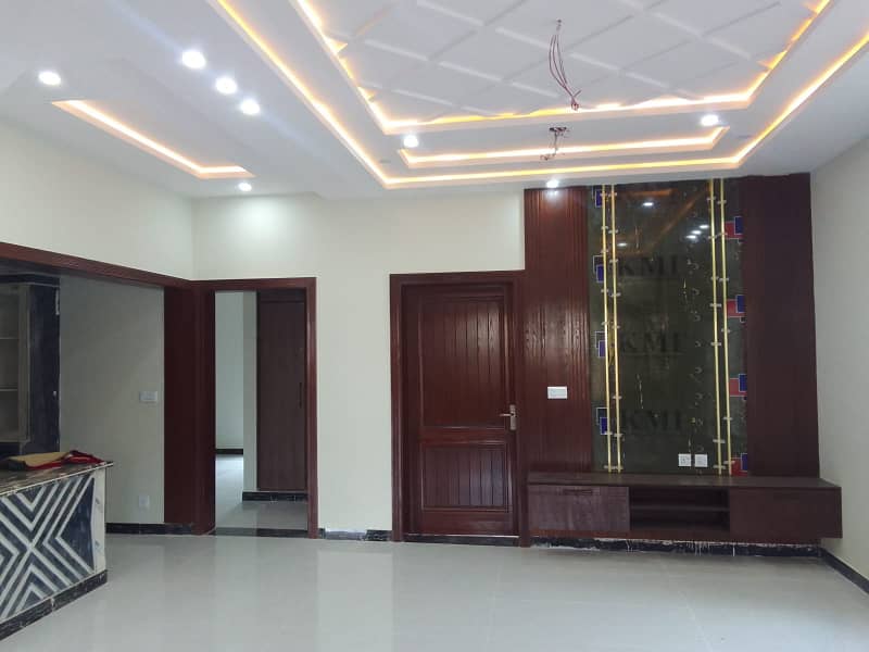 Upper Portion Available for rent in g11 9