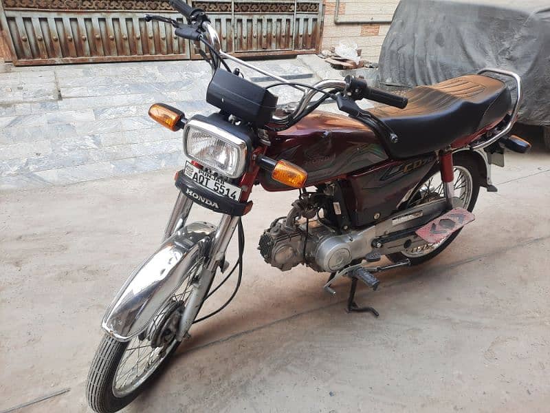 Honda CD 70 (RED) 1