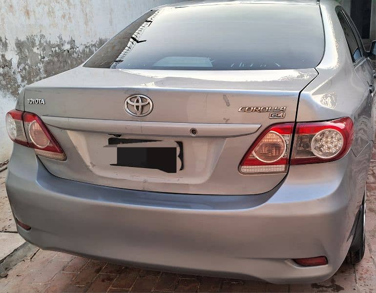 Toyota Corolla GLI 2012 6