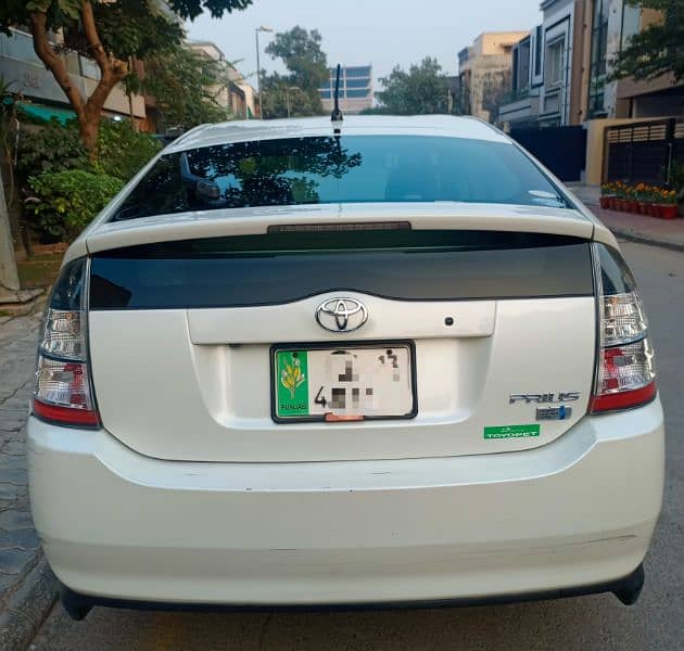 Toyota Prius 2013 3