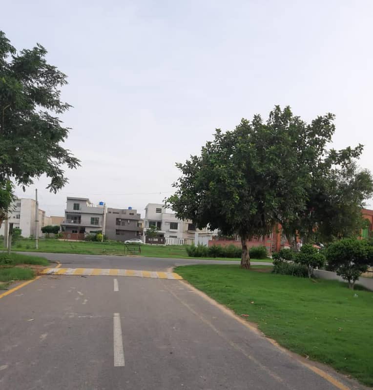 18 Marla Residential Plot For Sale In Canal Garden 19