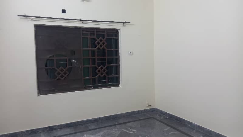 10 Marla Upper Portion For Rent 8