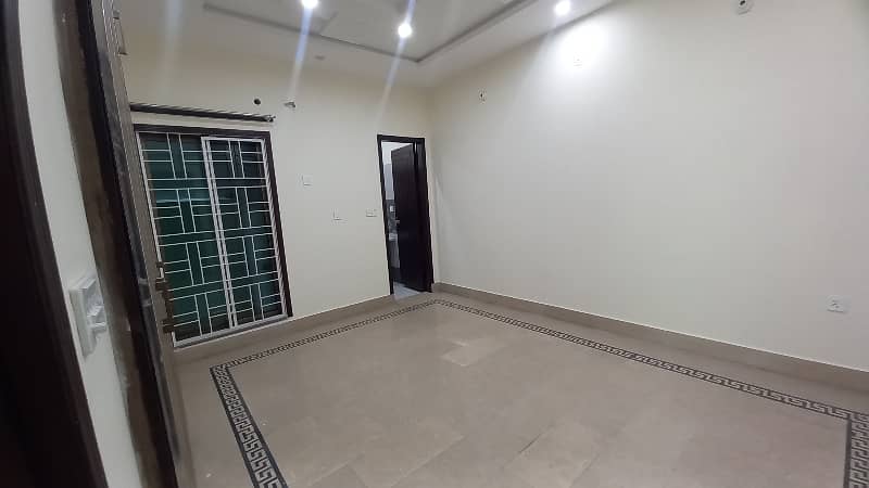 5 Marla Brand New House For Rent In Johar Town 12