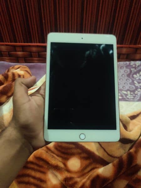 Ipad mini 5 for sale urgent 3