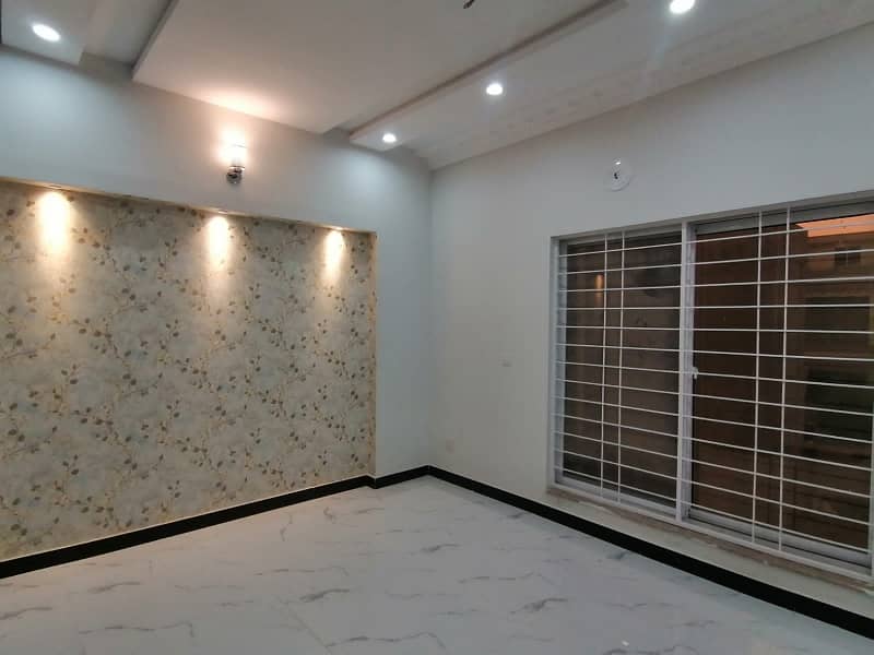 Centrally Located House In LDA Avenue Is Available For sale 0