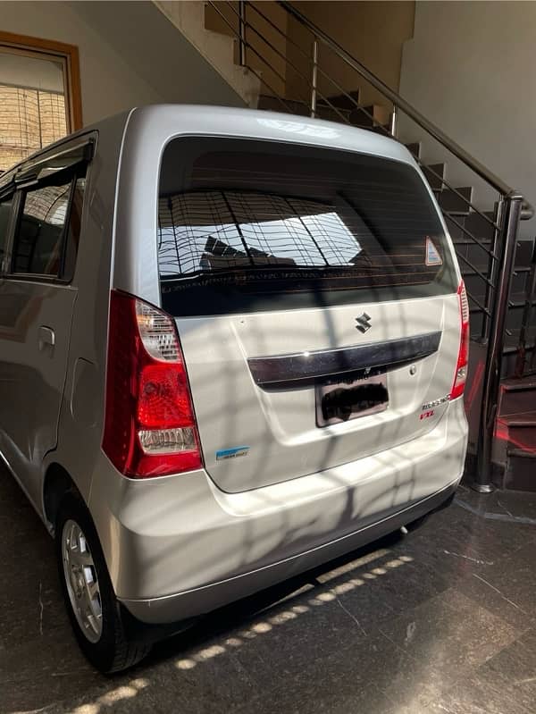 Suzuki Wagon R 2022 1