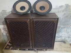 Akai 12 inch speakers Made in Jappan okay work good condition