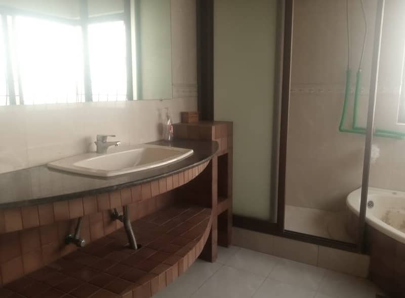 Semi Furnished 01 Kanal Beautiful Upper Portion Lower Portion Locked Available For Rent 5