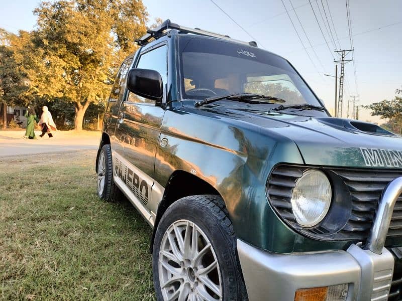 Mitsubishi Pajero Mini 2008 12