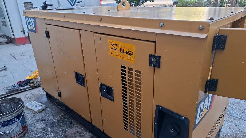 Perkins CAT 22KVA Diesel caterpillar Generator only 345 hours used 8