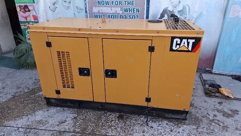 Perkins CAT 22KVA Diesel caterpillar Generator only 345 hours used 10