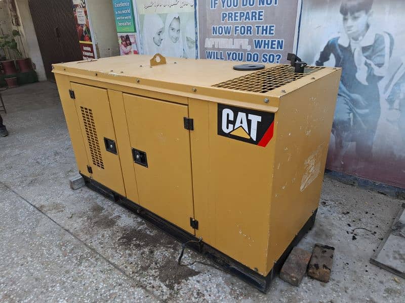 Perkins CAT 22KVA Diesel caterpillar Generator only 345 hours used 12