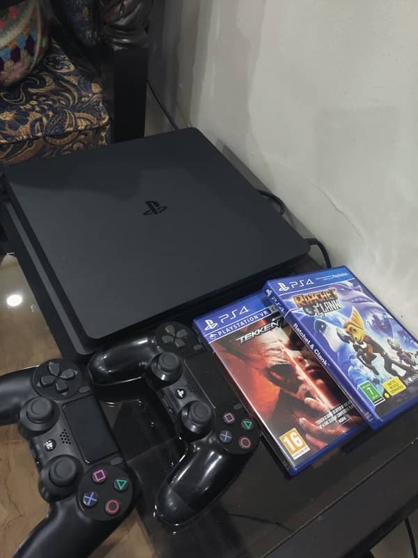 Play Station 4 1