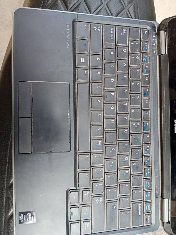 Dell core i7 v pro 4th generation, screen damage , touch or dial pad 4