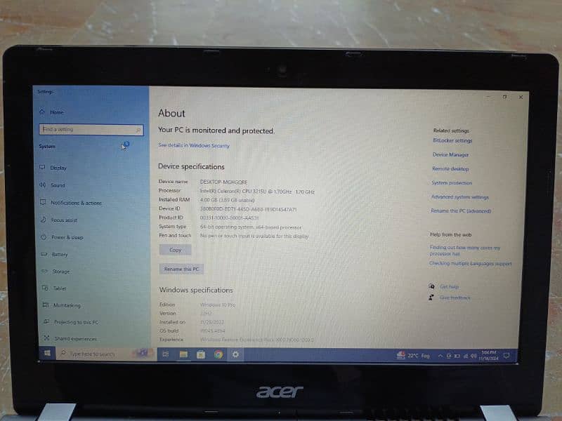 Acer Laptop 9