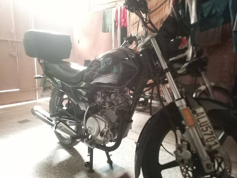 YAMAHA YB125Z DX 2