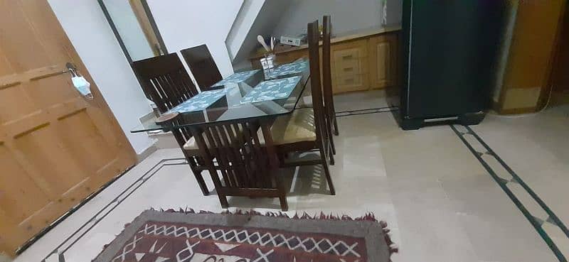 Dinning Table with 4 chairs 2