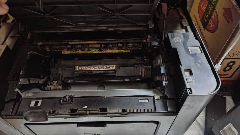 HP laserjet pro 1536dnf MFP 2