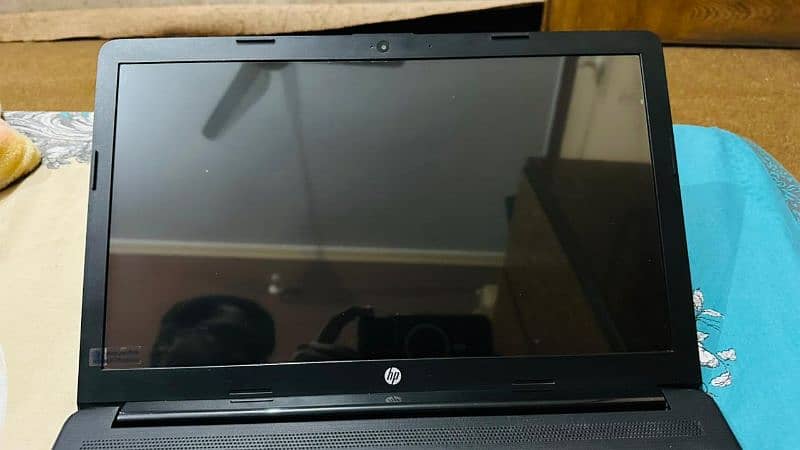 HP I5 8th Generation 1