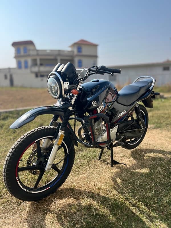 Yamaha ybr 125 g 1