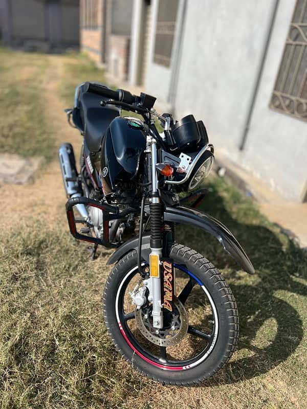 Yamaha ybr 125 g 4