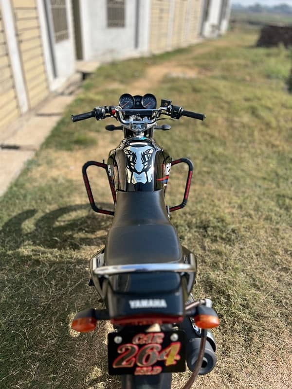 Yamaha ybr 125 g 7