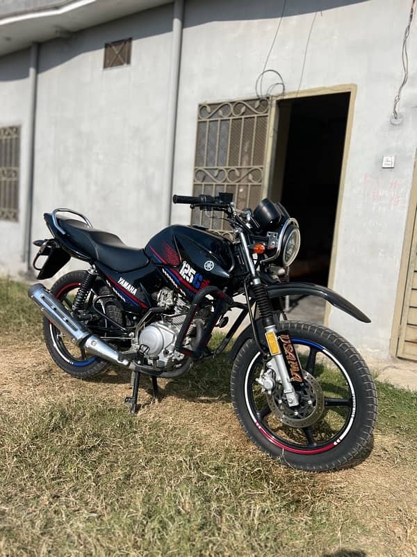 Yamaha ybr 125 g 10