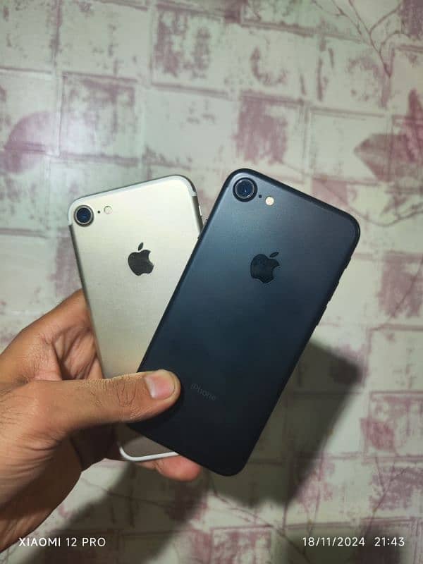 Iphone 7 32gb Sim Working Non PTA 5