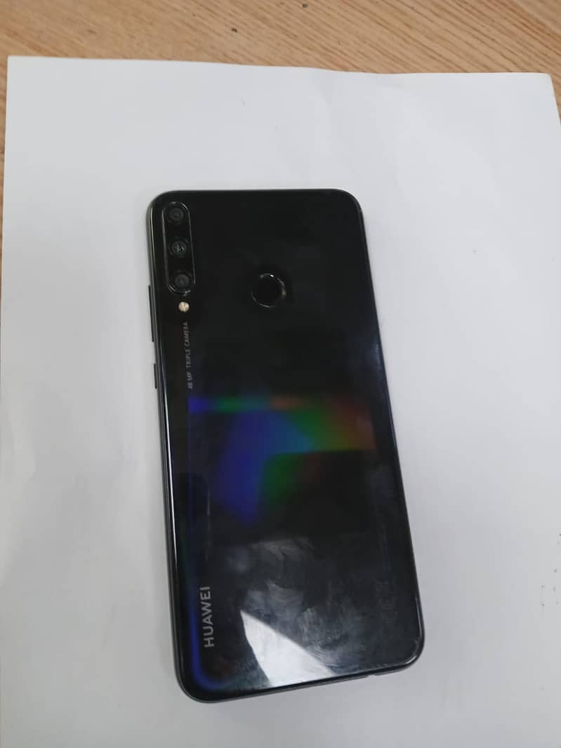 Huawei y7p 4/64 2